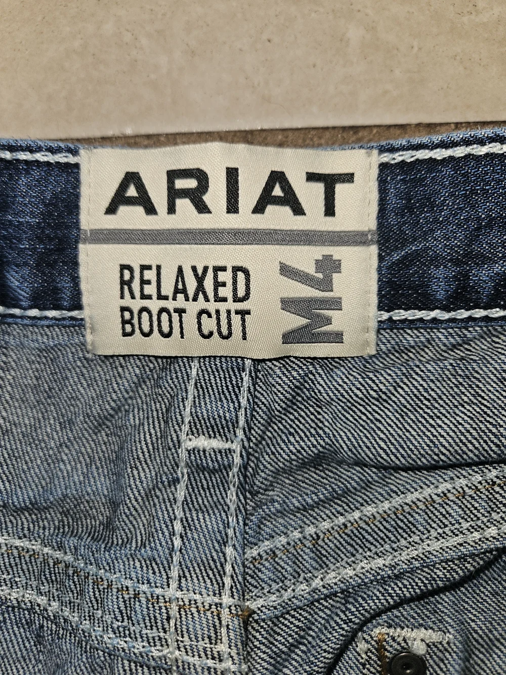Ariat M4 Men's Blue Relaxed Straight Jeans 28/30